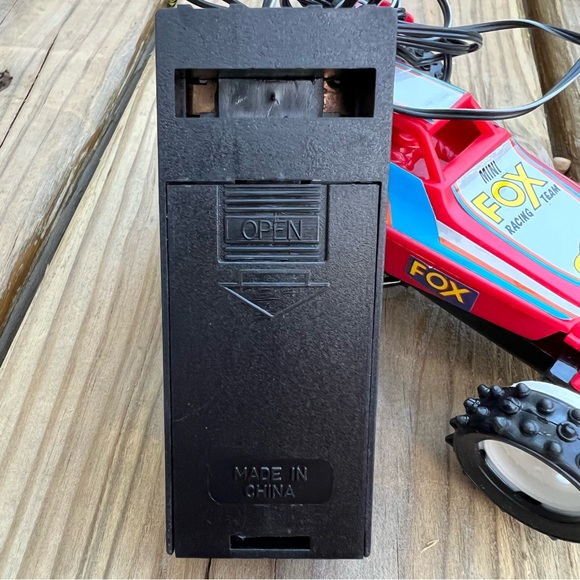 VINTAGE but BRAND NEW 🤯 & working Mini Fox Racing Red car Wired Remote Control - Picture 13 of 16